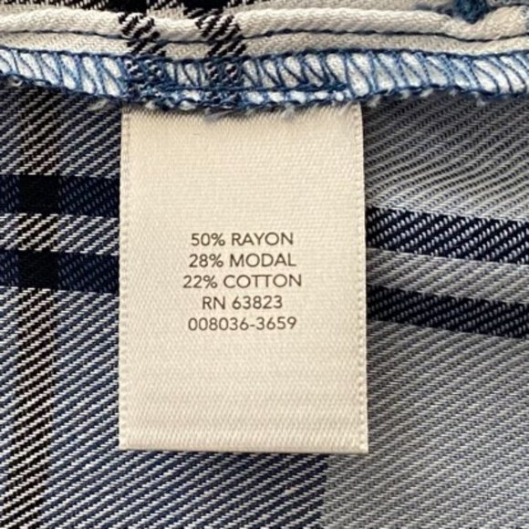 CJ Banks- Plaid Blue Long Sleeve Button Down, Size 2X - Picture 10 of 11
